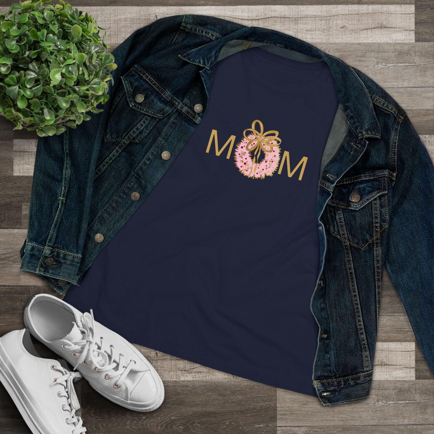 M🎀M - Christmas Wreath! 💖🎀 ✨🎄 Women's Softstyle Tee - Whippie's