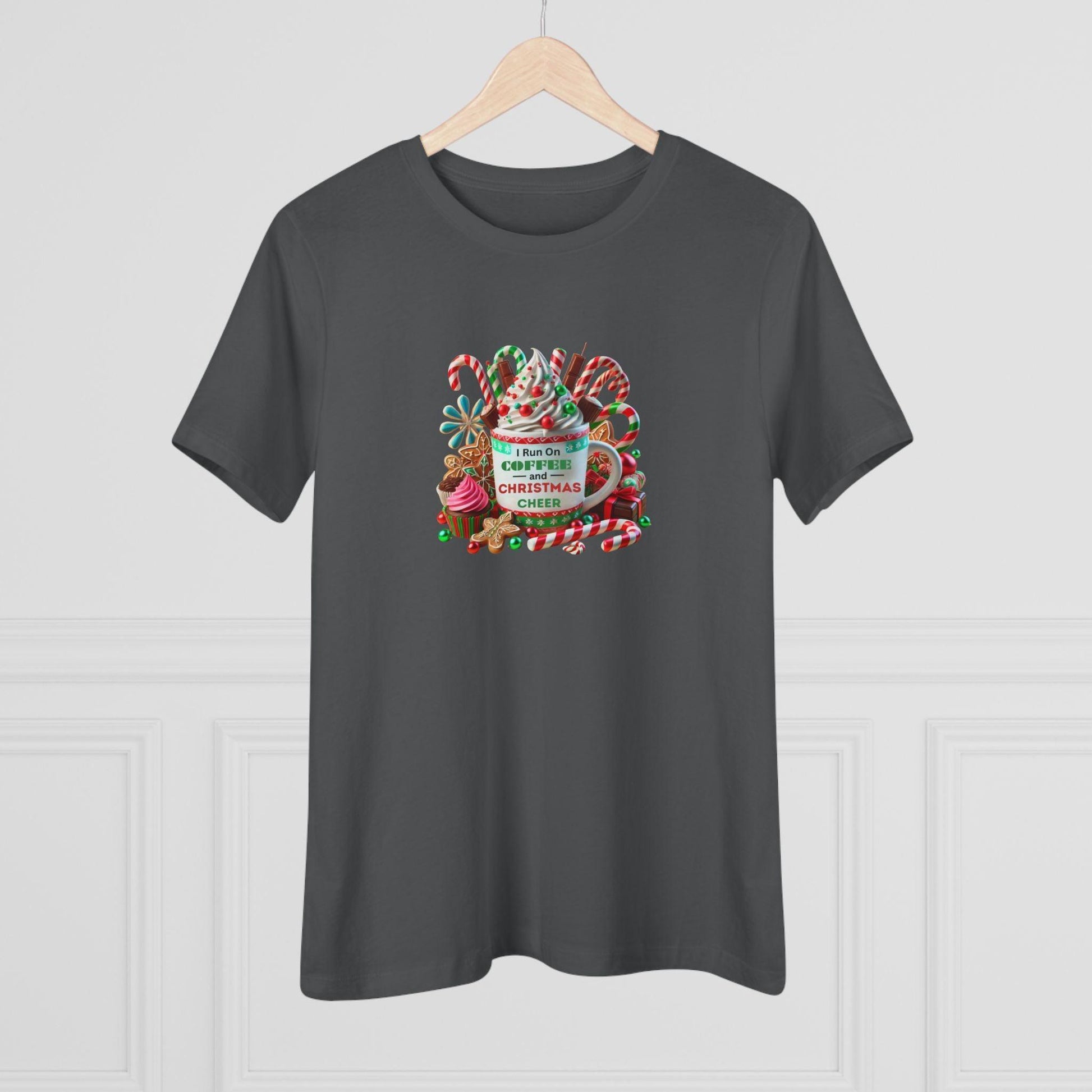 ☕🎄 I Run on Coffee & Christmas Cheer 🎁🌟 - Women's Softstyle Tee - Whippie's