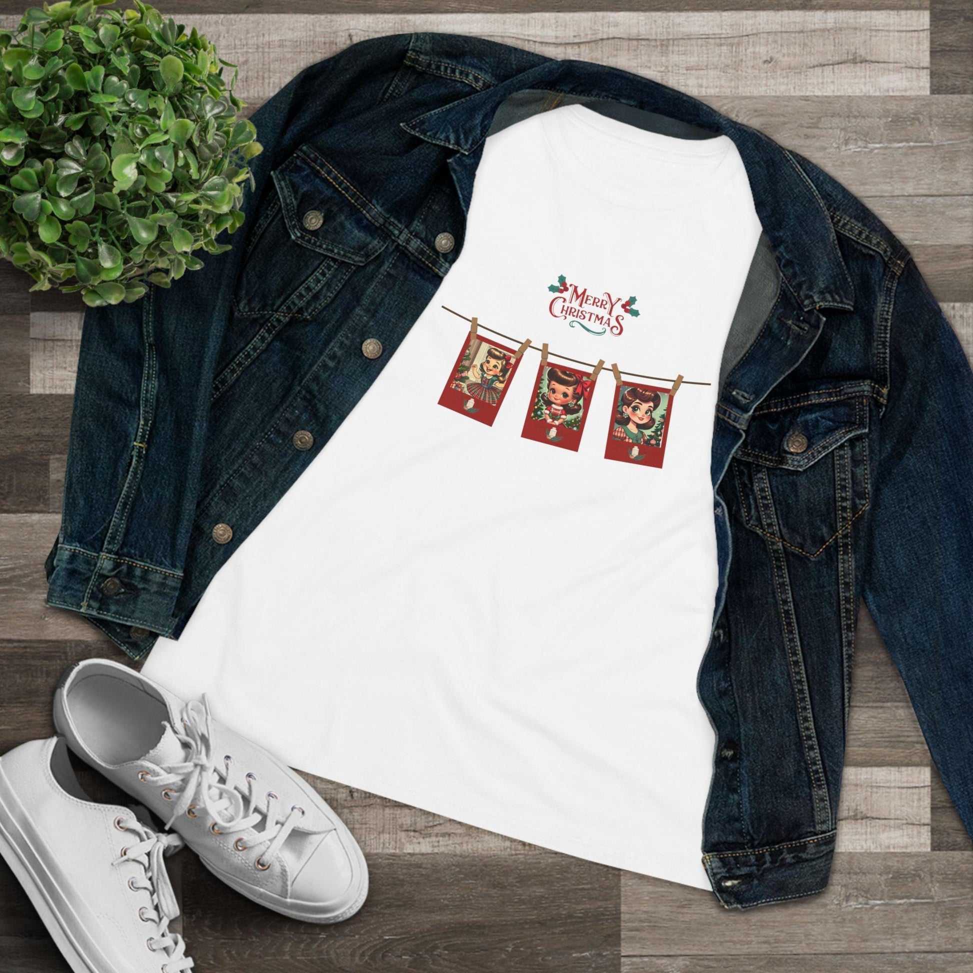 Merry Christmas - Photo Banner - Brunette Girls - Women's Softstyle Tee - Whippie's