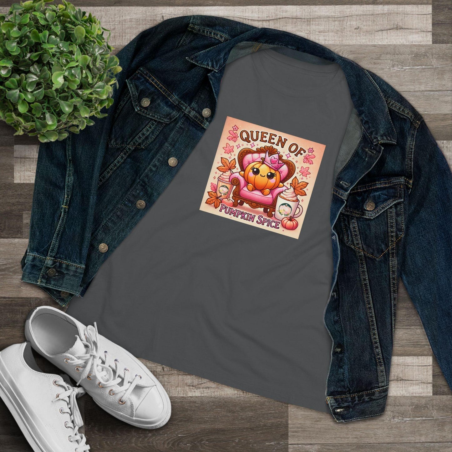 Queen of Pumpkin Spice - Women's Softstyle Tee - Whippie's
