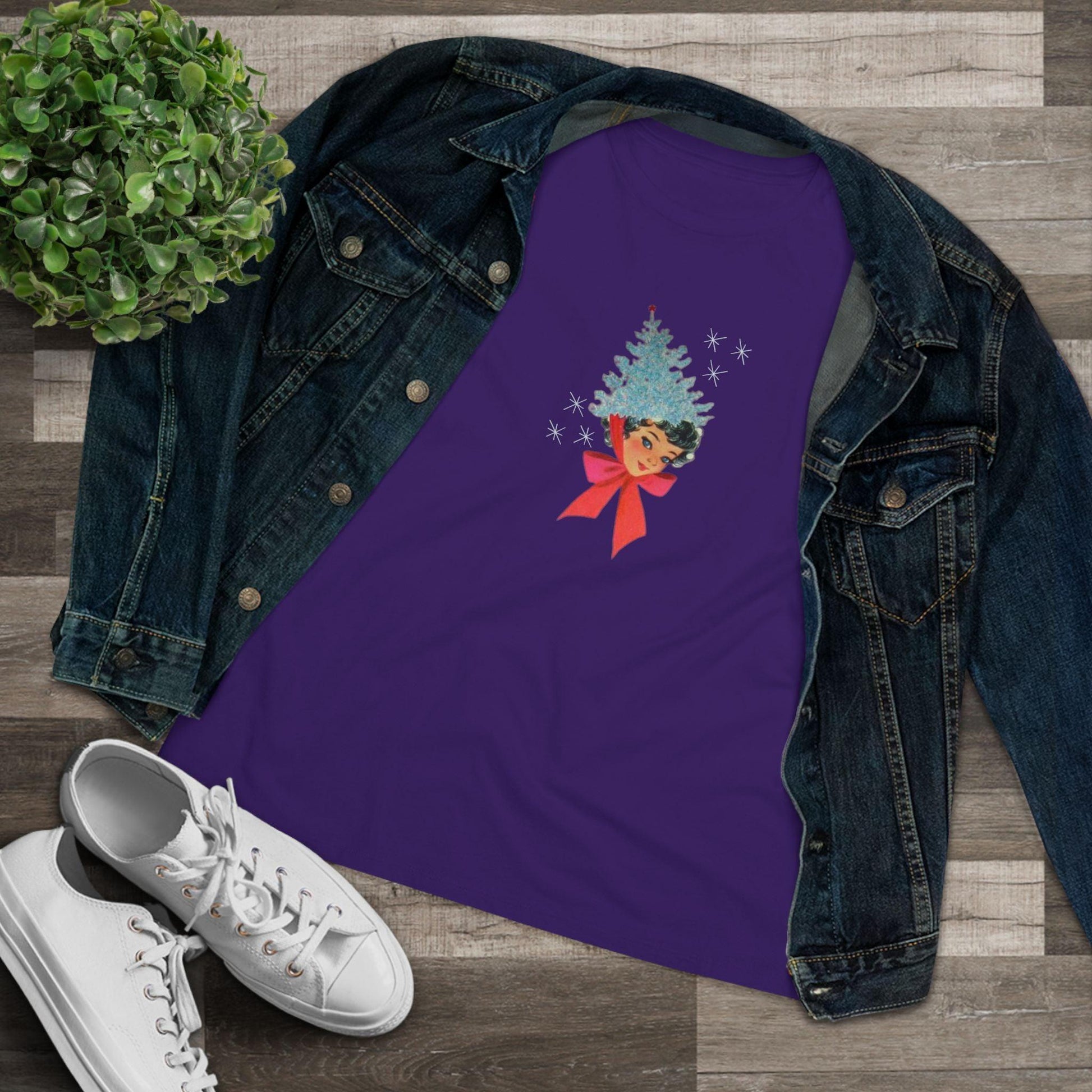 Retro Lady with Tinsel Christmas Tree Hat - Women's Tee - Whippie's