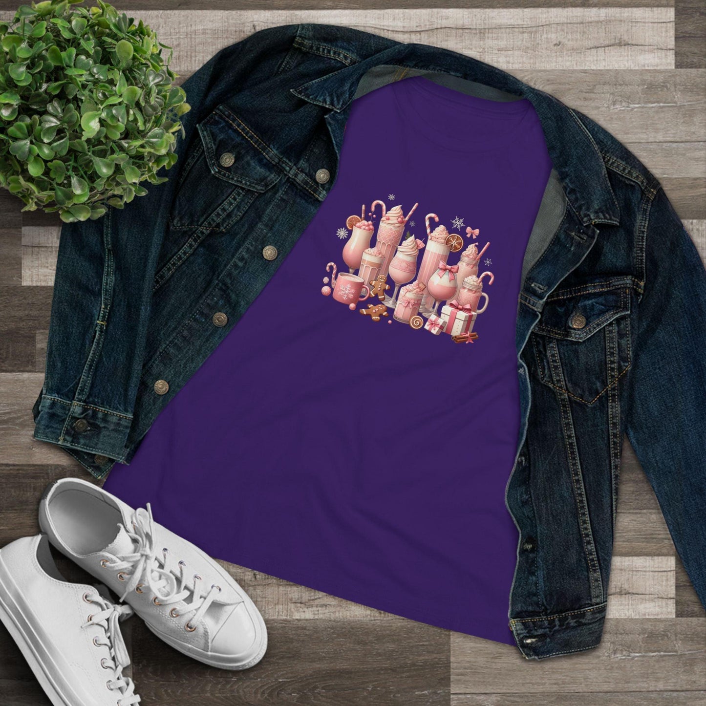 💖☕ Pretty in Pink Holiday Coffee ❄️🎀 - Women's Softstyle Tee - Whippie's