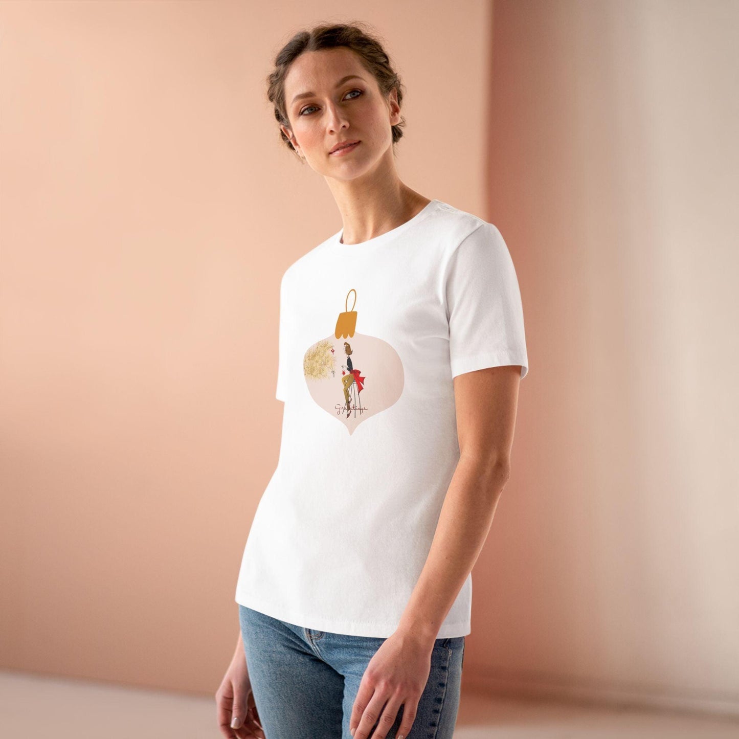 Retro Tree Decorating - Women's Tee - Whippie's