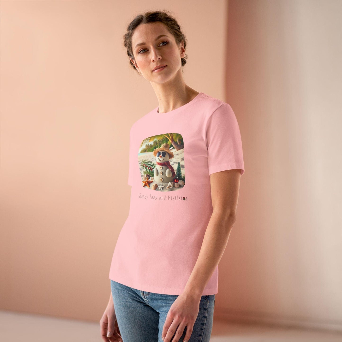 🏖️ Sandy Toes & Mistletoe ☃️ Women's Tee ✨ - Whippie's