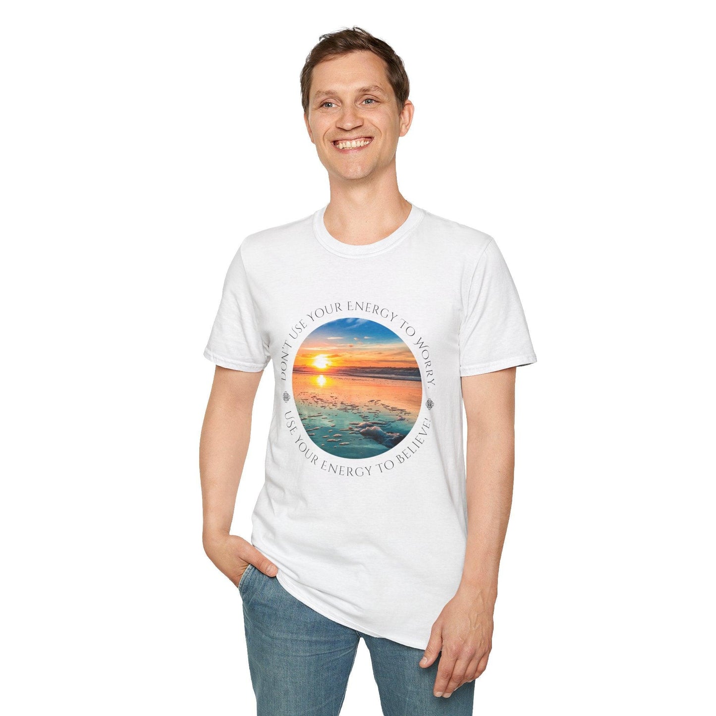 Don't Use Your Energy to Worry, Use Your Energy to Believe Unisex Tee - Embrace Positivity ๐
- Whippie's