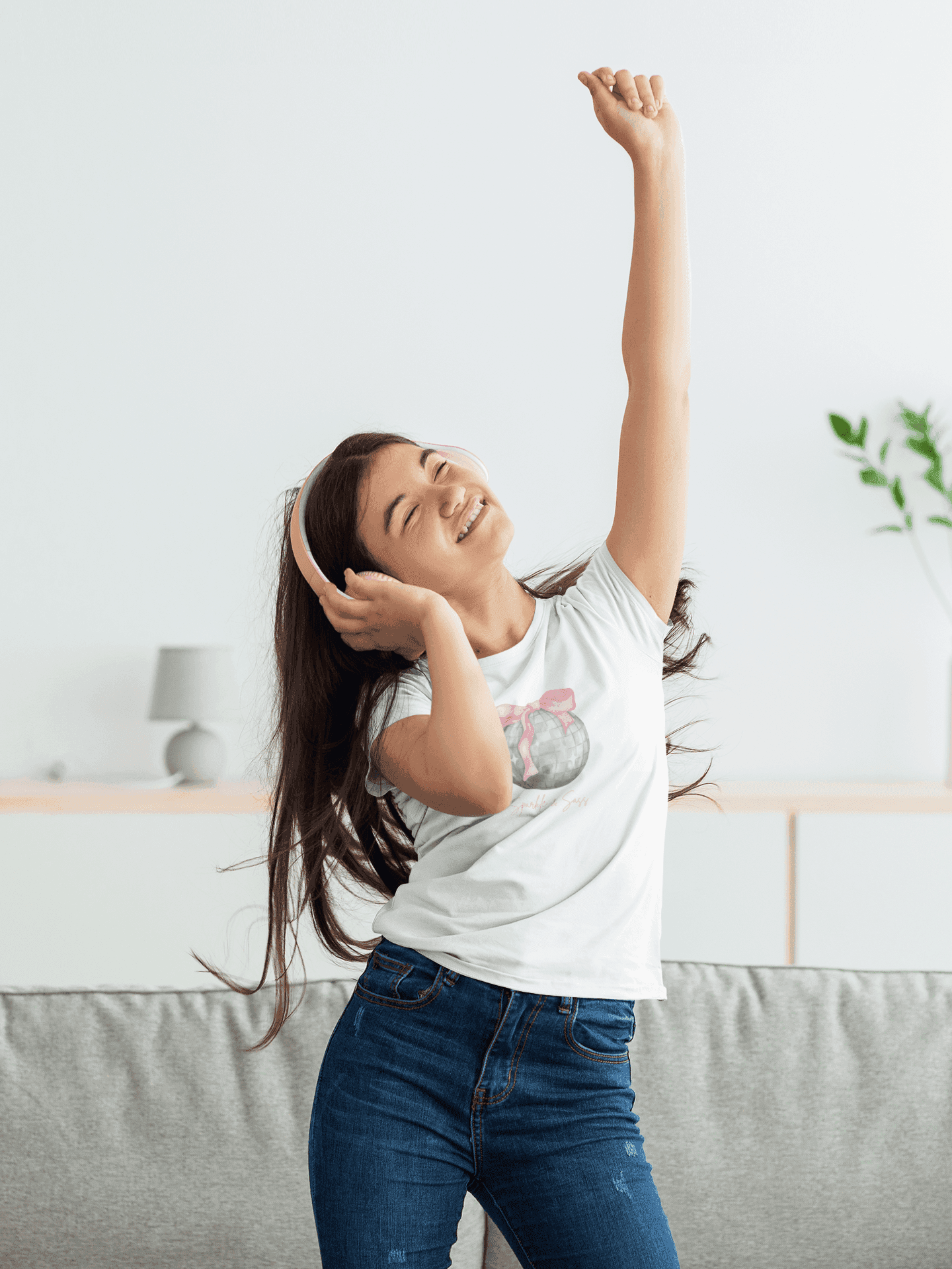 Sparkle and Sass: Youth Short Sleeve Tee - Whippie's