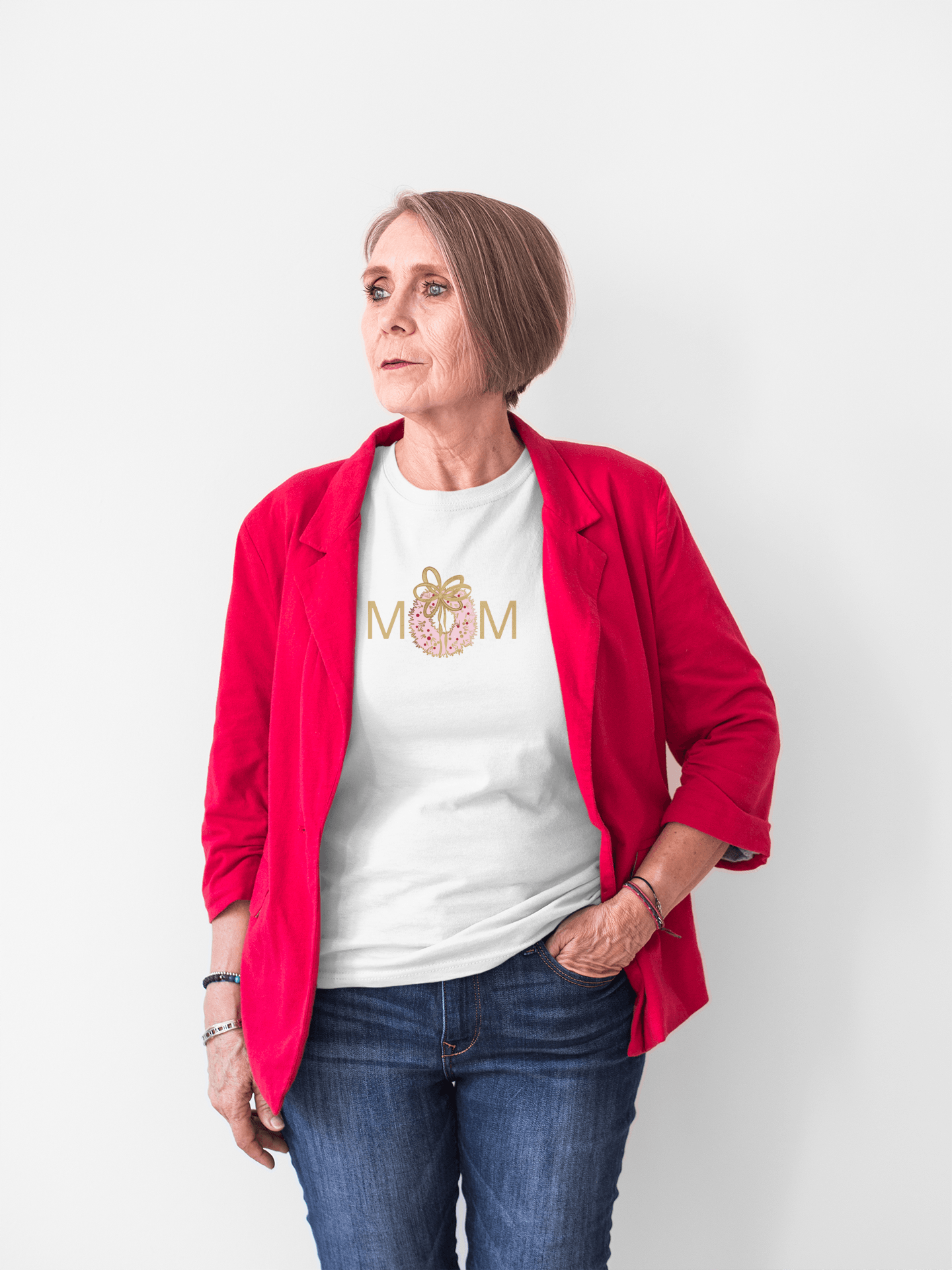 M🎀M - Christmas Wreath! 💖🎀 ✨🎄 Women's Softstyle Tee - Whippie's