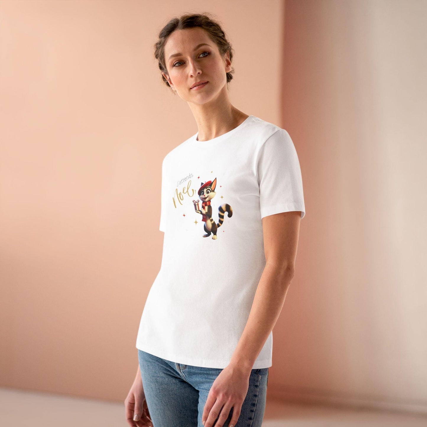 J'attends Noël 🐈⬛ Women's Tee 🎄 A purr-fectly Parisian Christmas! - Whippie's
