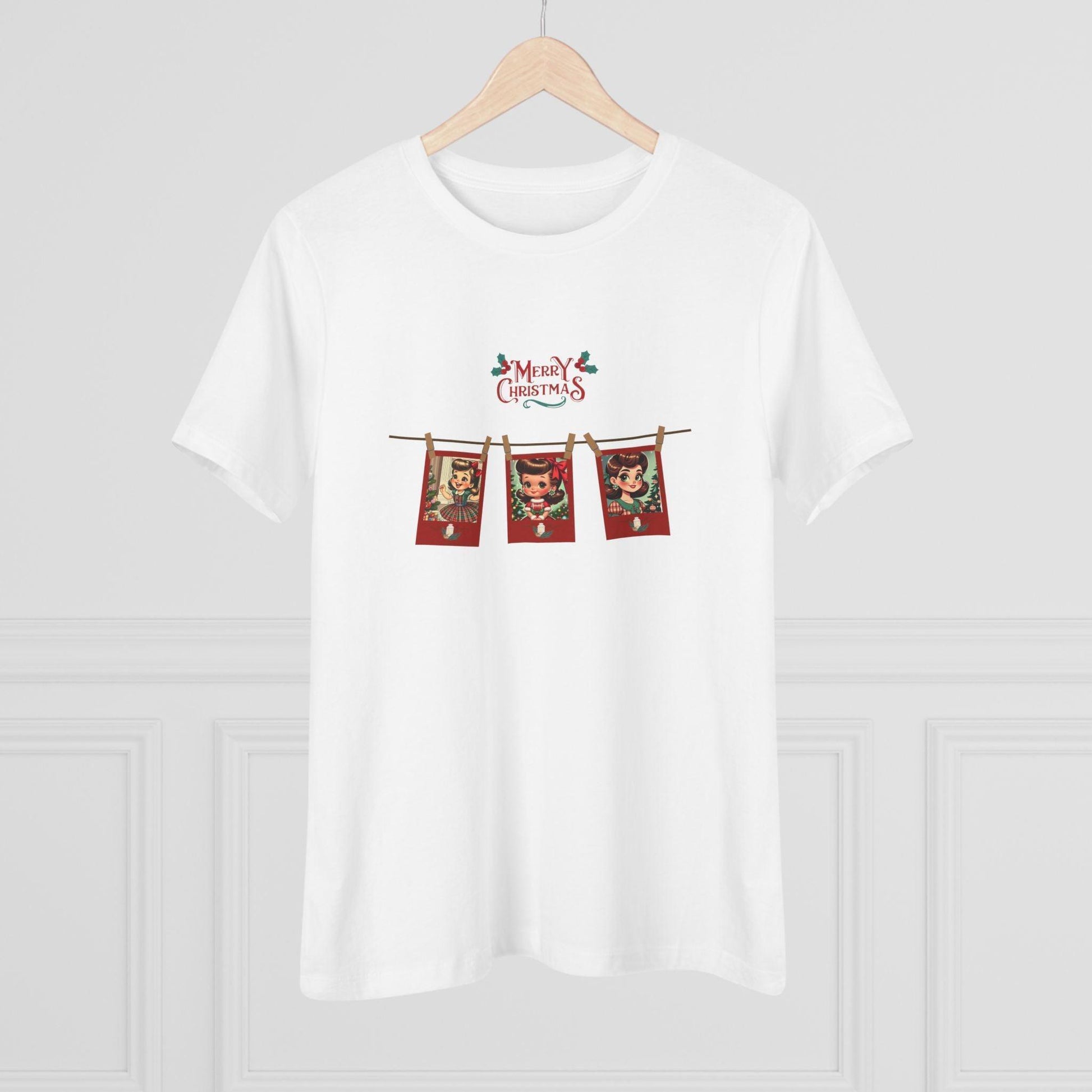 Merry Christmas - Photo Banner - Brunette Girls - Women's Softstyle Tee - Whippie's