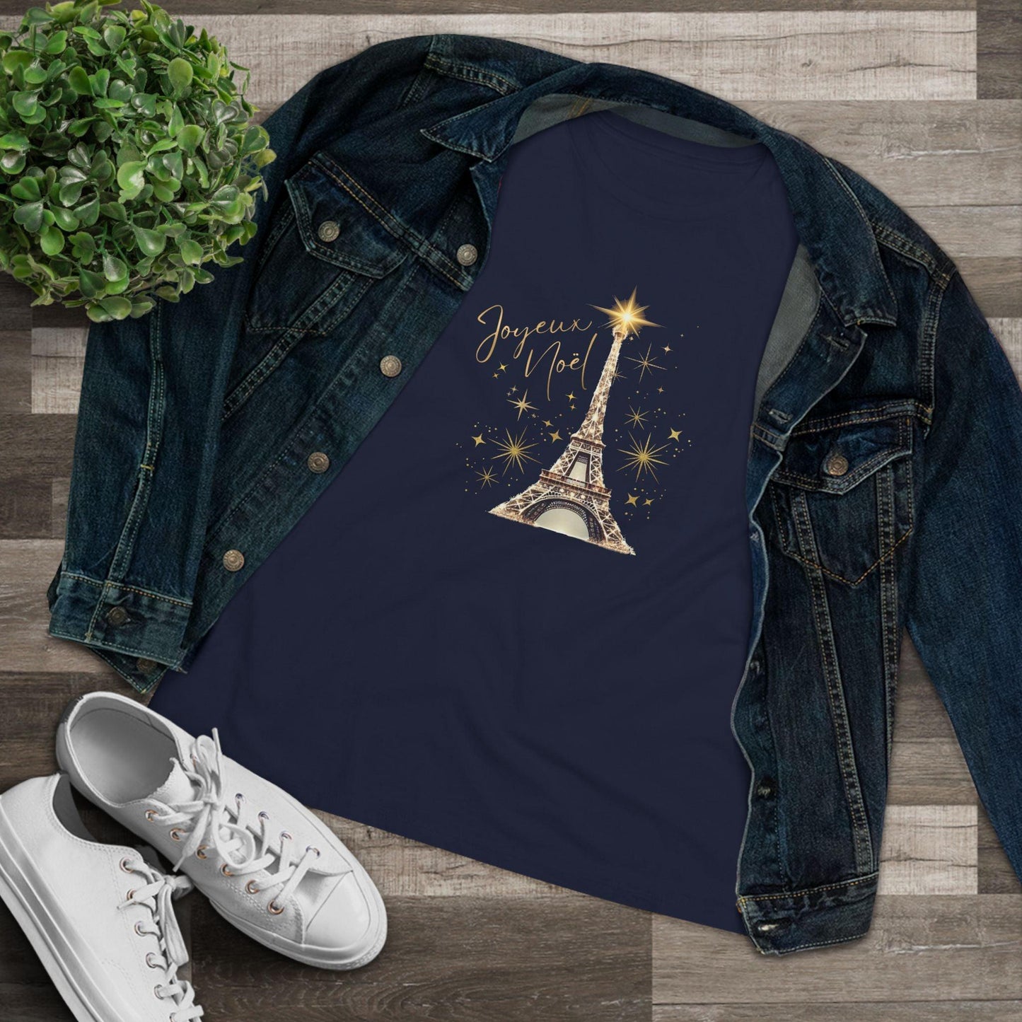 ✨ Joyeux Noël Women's Tee 🗼 A touch of Parisian elegance. - Whippie's
