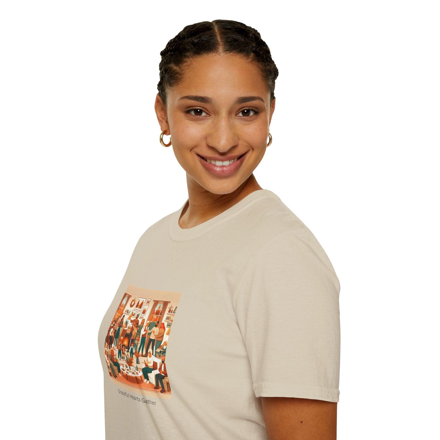 Grateful Hearts Gather - Celebrating Family and Friends ๐งก๐๐ค Unisex T-Shirt - Whippie's