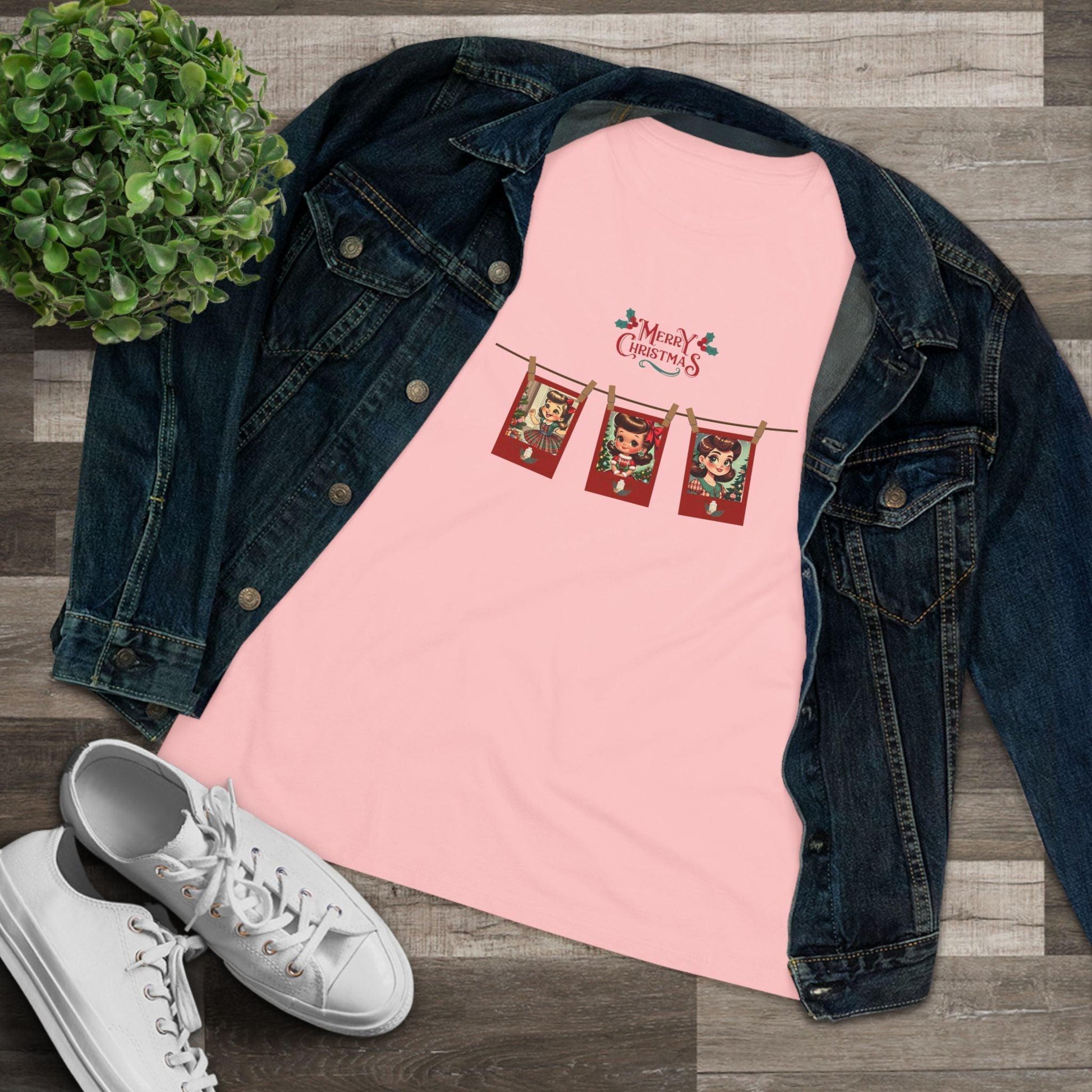 Merry Christmas - Photo Banner - Brunette Girls - Women's Softstyle Tee - Whippie's