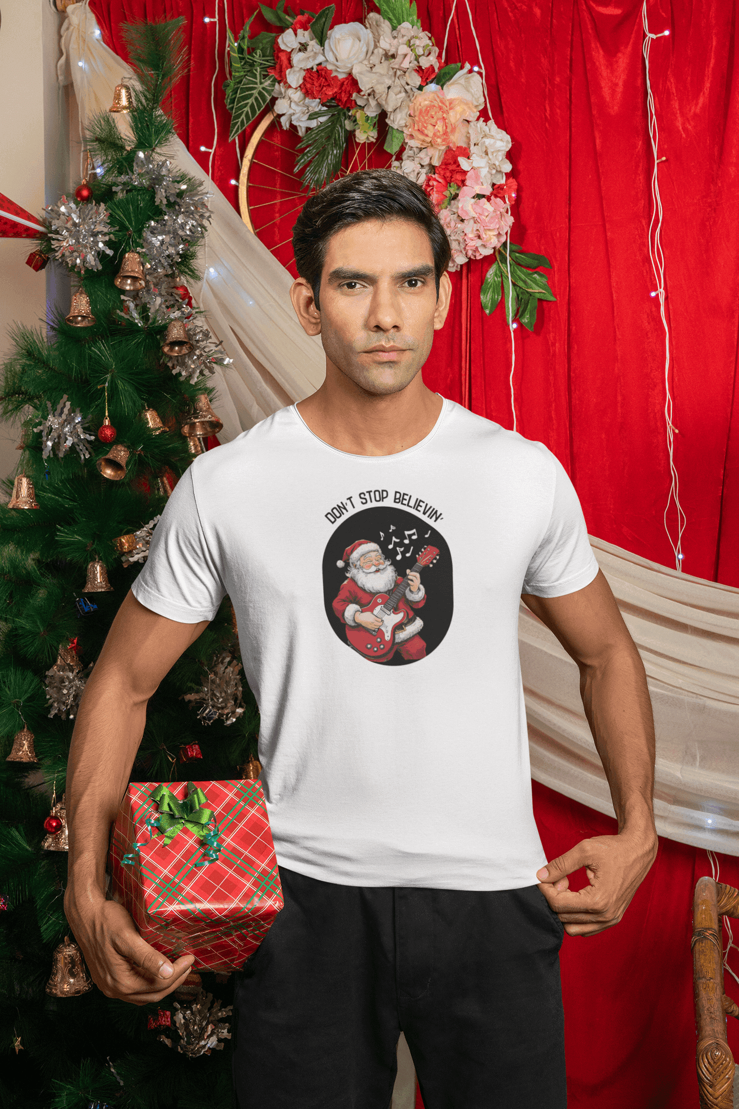 Don't Stop Believin': Santa's Rockin' Christmas Cheer! 🎅🎸🎄 - Unisex Softstyle T-shirt - Whippie's