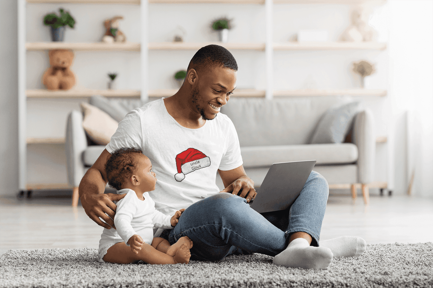 Uncle Claus: The Coolest Santa in Town 🎅- Mens Softstyle T-shirt - Whippie's