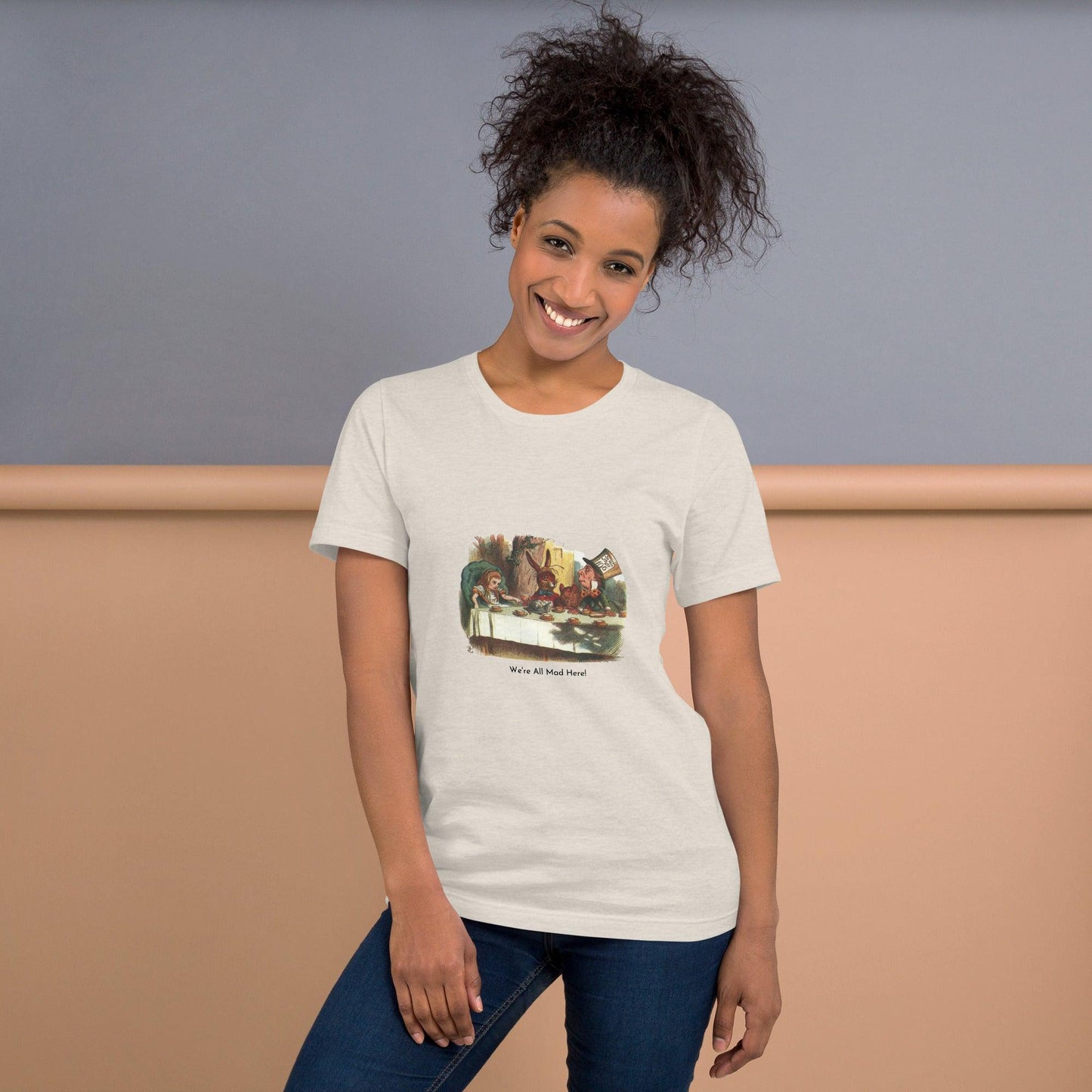 Alice in Wonderland - Mad Tea Party - Unisex T-shirt - Whippie's