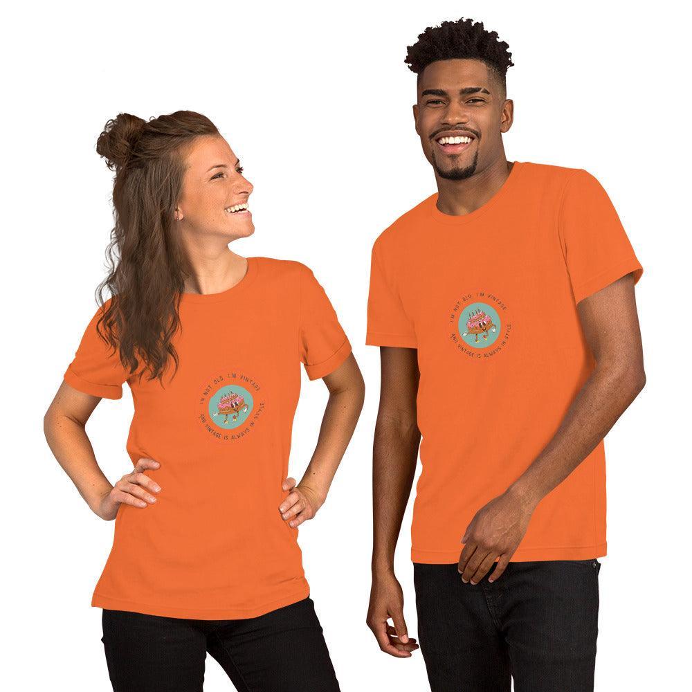 Birthday - Vintage - Unisex T-shirt - Whippie's