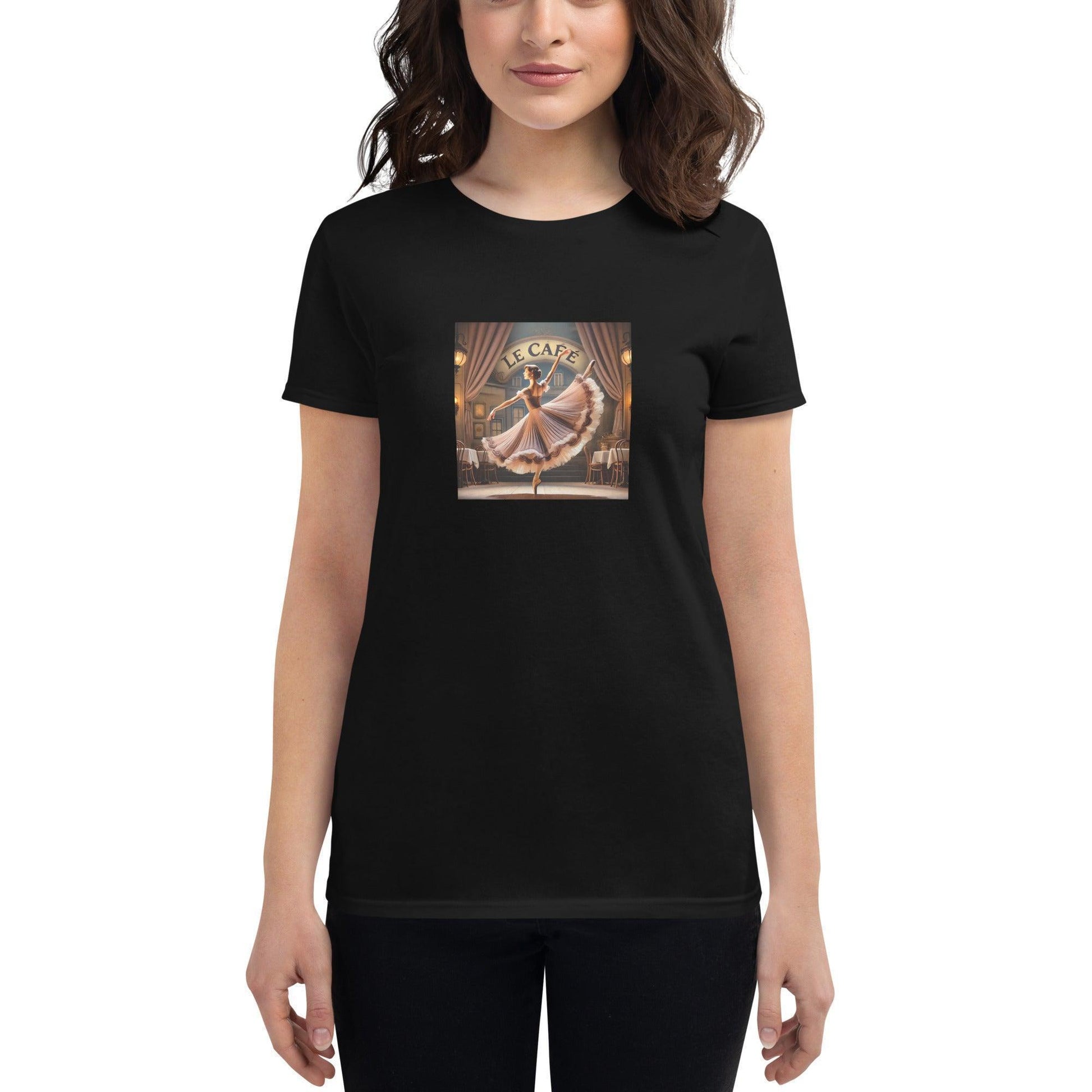 Ballerina at Le Cafe - Women's T-shirt - Whippie's