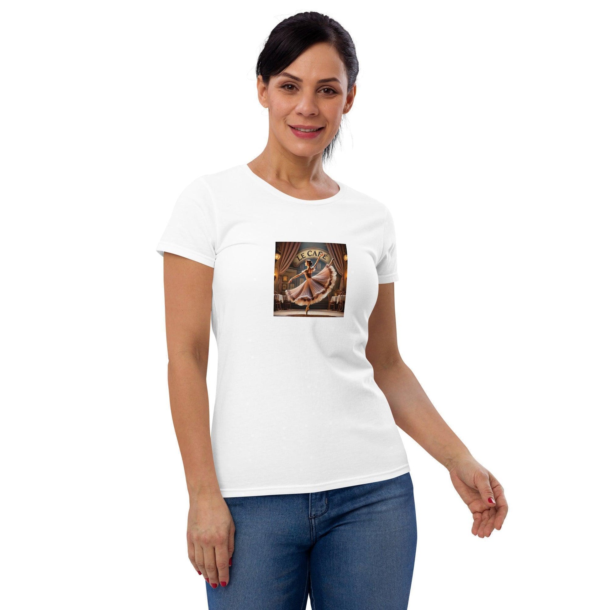 Ballerina at Le Cafe - Women's T-shirt - Whippie's