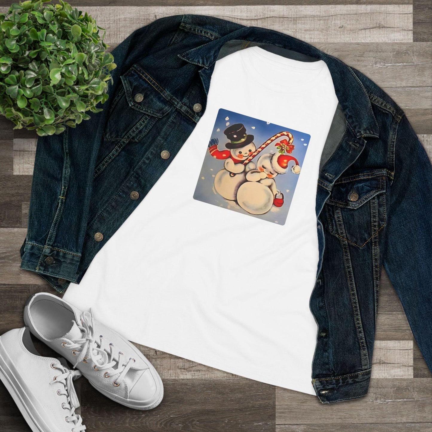 Snow Couple Mistletoe - Women's Softstyle Tee - Whippie's
