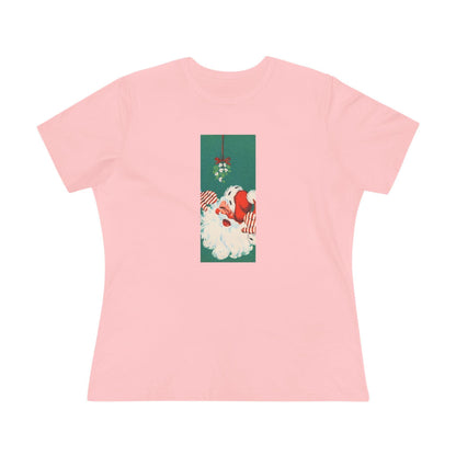 Santa Mistletoe Kisses - Women's Tee - Whippie's
