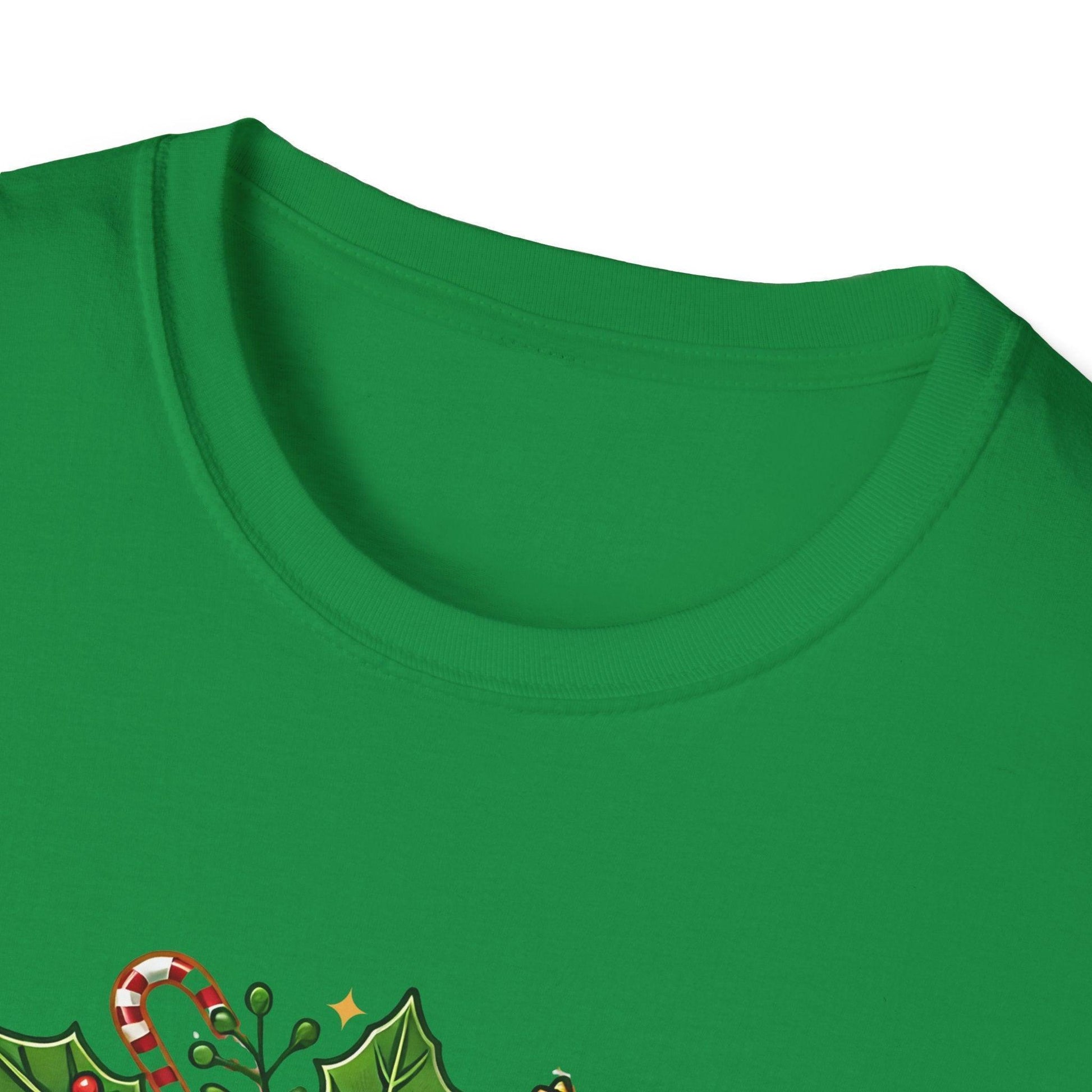 Santa's Favorite Paramedic Unisex Tee 🚑🎅 - Whippie's