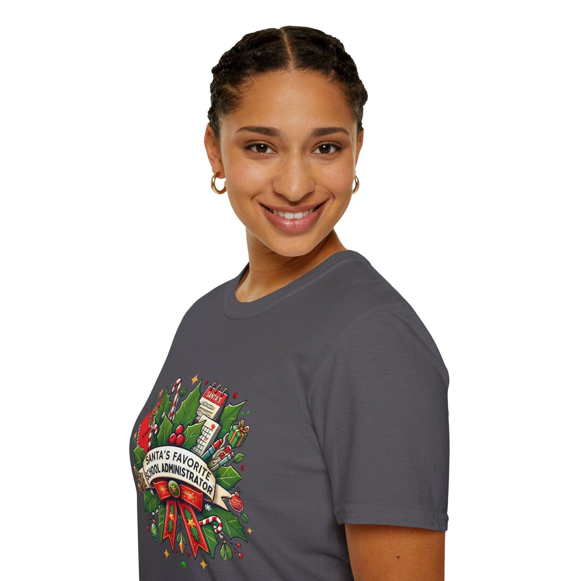 Santa's Favorite School Administrator Unisex Tee 🍎🎅 - Whippie's