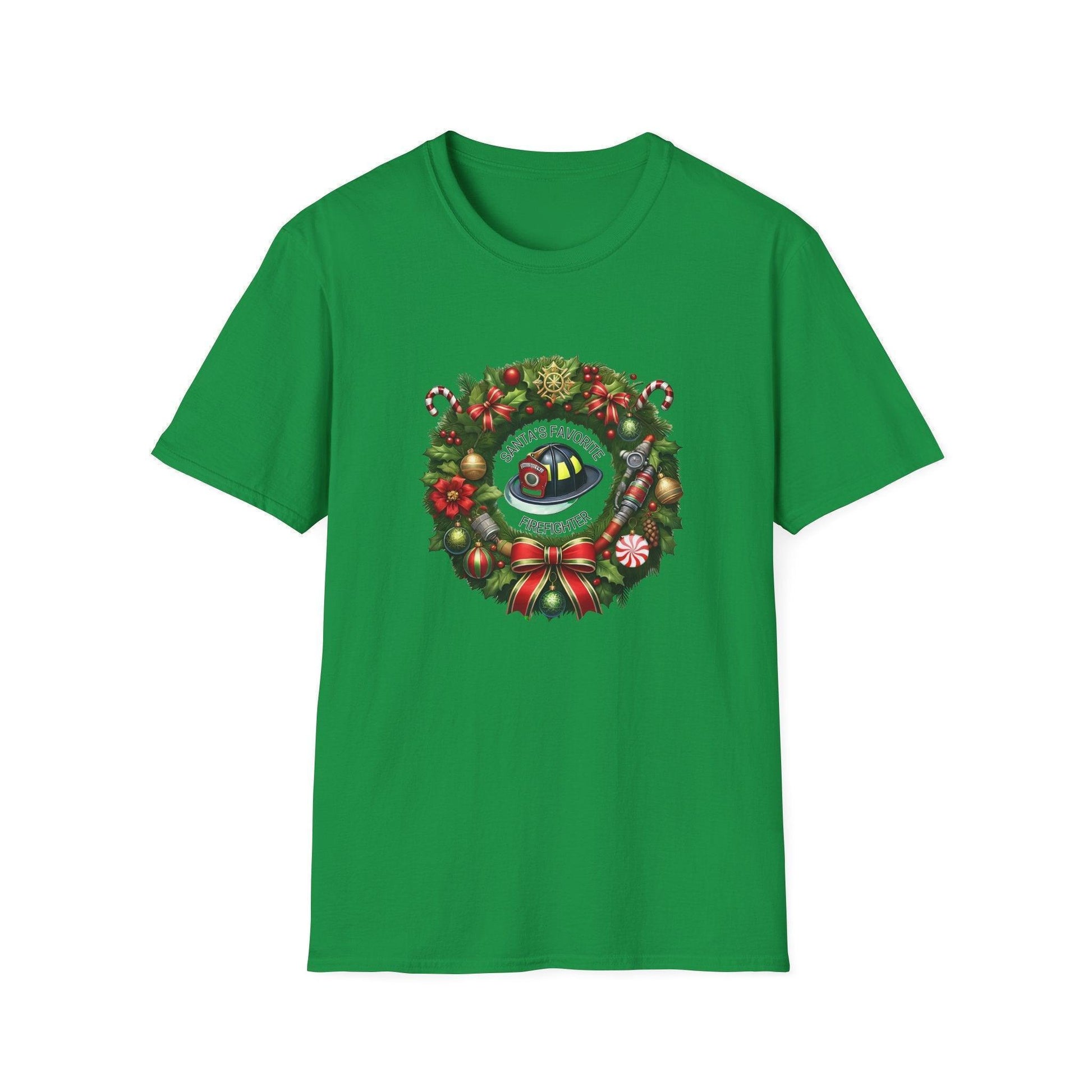 Santa's Favorite Firefighter - Wreath - Unisex Tee 🔥🎅 - Whippie's