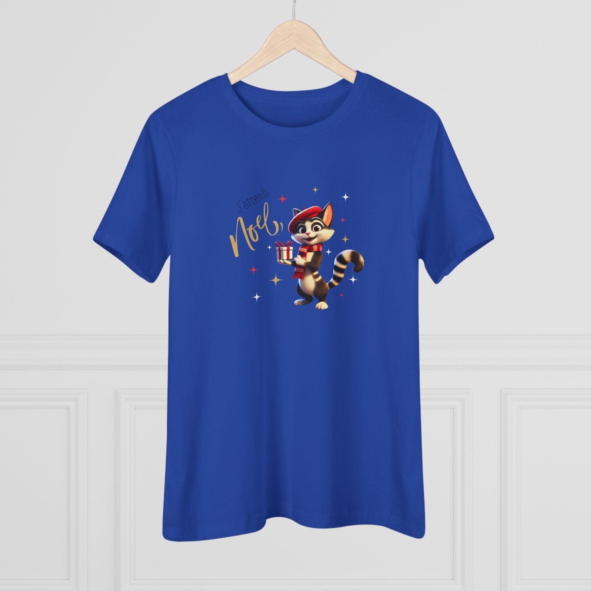 J'attends Noël 🐈‍⬛ Women's Tee 🎄 A purr-fectly Parisian Christmas! - Whippie's