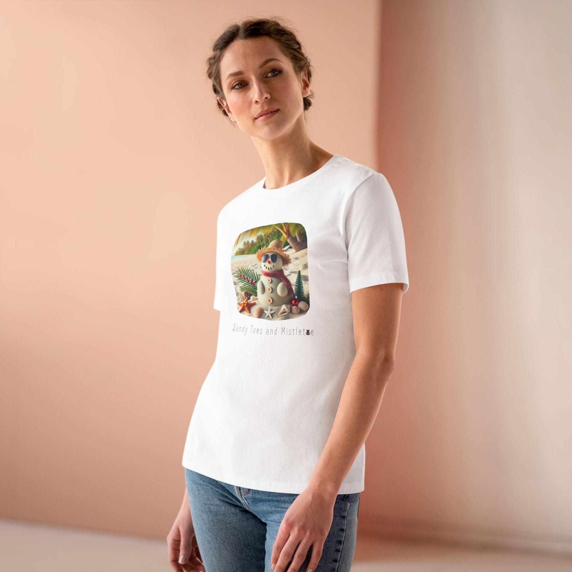 🏖️ Sandy Toes & Mistletoe ☃️ Women's Tee ✨ - Whippie's
