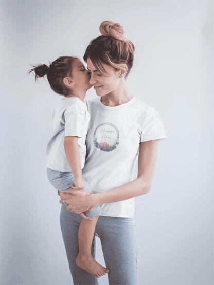 🕯️ Momma Claus 💖✨🎄 - Women's Softstyle Tee - Whippie's