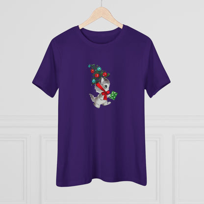 Kittie with Christmas Tree Hat and Card - Women's Softstyle Tee - Whippie's