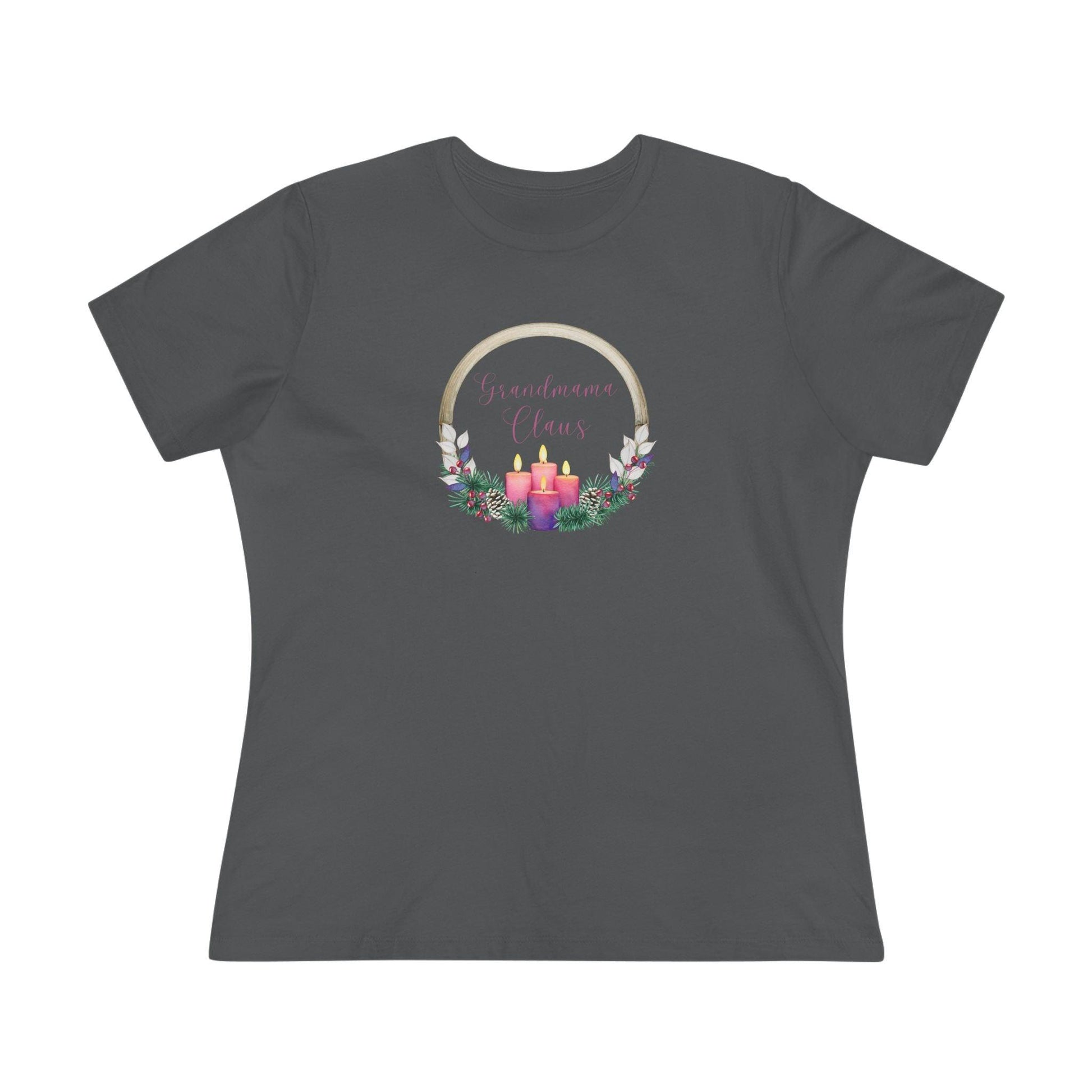 Grandmama Claus Tee - The Heart of Christmas 🤶🎄 - Women's Softstyle Tee - Whippie's