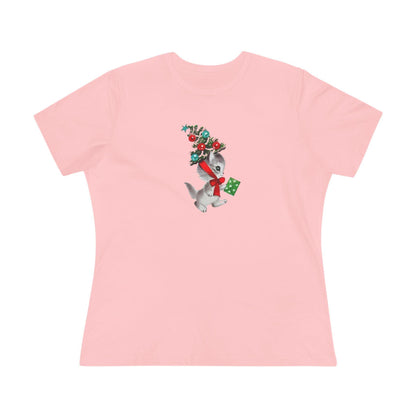 Kittie with Christmas Tree Hat and Card - Women's Softstyle Tee - Whippie's