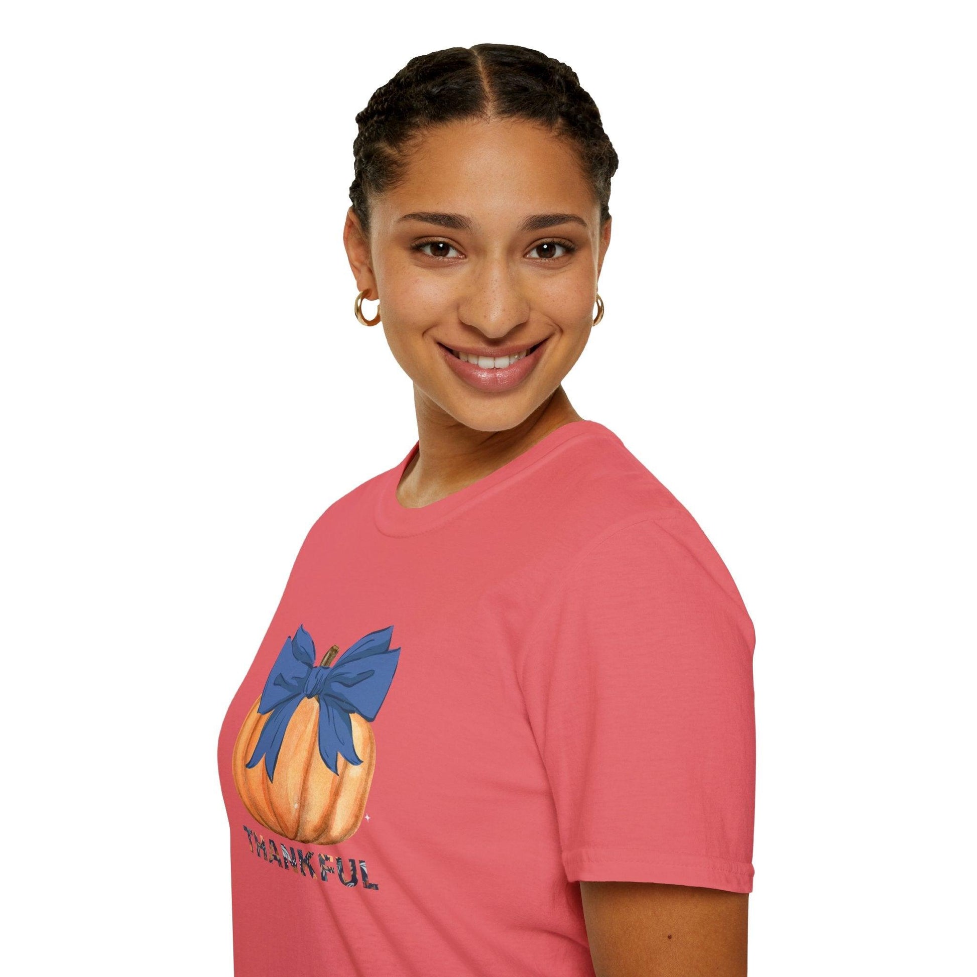 Thankful Pumpkin Tee - A Heart Full of Gratitude! 🧡💙 Unisex Tee - Whippie's